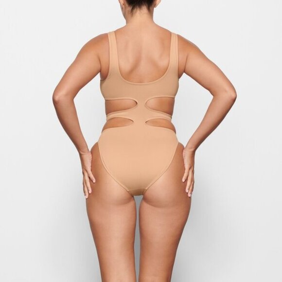 SKIMS Swim Tank Monokini Almond Womens XXS - Picture 3 of 14
